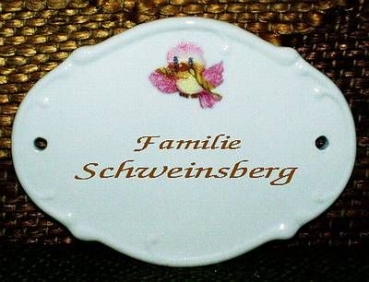 Porzellan-Türschild – Vogel – 11,2 x 8,5 cm – Text: max. 2 Zeilen mit je 8 Buchstaben – Handarbeit – Unikat