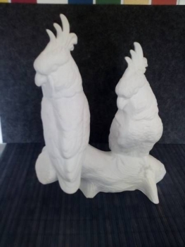 Kakadu-Paar auf Ast – 25 x 30 cm - Schrühware