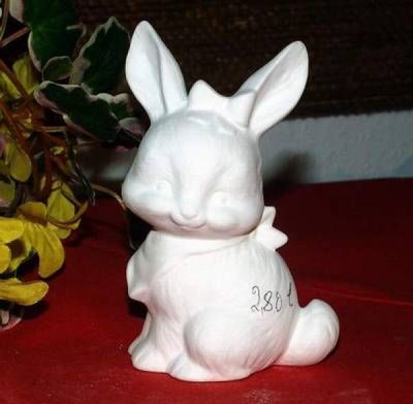Häschen mit Tuch - links - 11,2 cm hoch - Schrühware