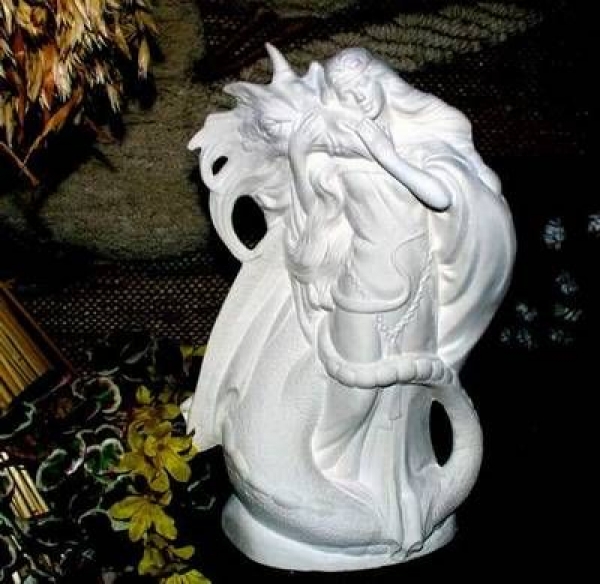 DocHolliday-Gießform - neu - Zauberin mit Drache – 30 cm hoch - USA