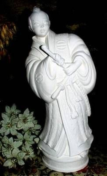 Japaner – 38 cm hoch – Schrühware