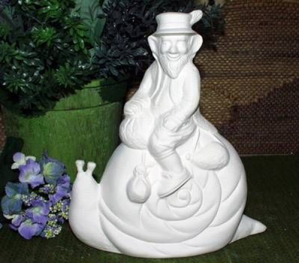 Kobold auf Schnecke - 21 x 19 cm - Schrühware