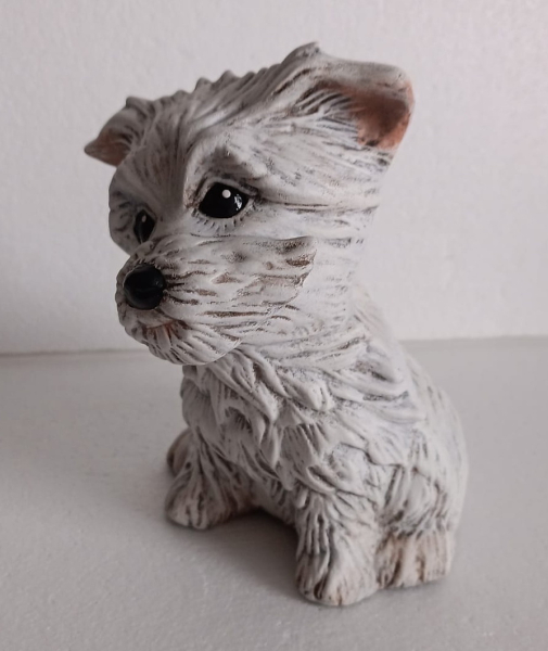Hund – Westi – 17 cm hoch – Handarbeit aus Keramik – Unikat