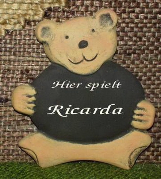 Kinder-Türschild aus Keramik– Teddy – 11 x 12 cm – Schriftfeld braun – zum Ankleben – Handarbeit