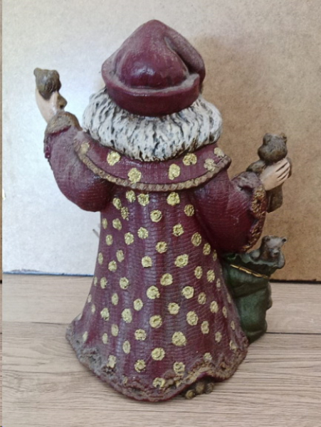 Santa mit Teddies – 25 cm hoch – Handarbeit – aufwändig bemalt – Unikat