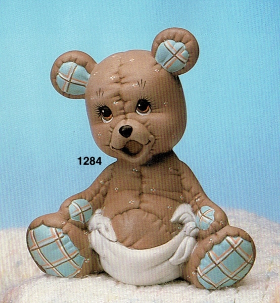 Kleiner sitzender Windelbär – 15,5 cm hoch – Schrühware