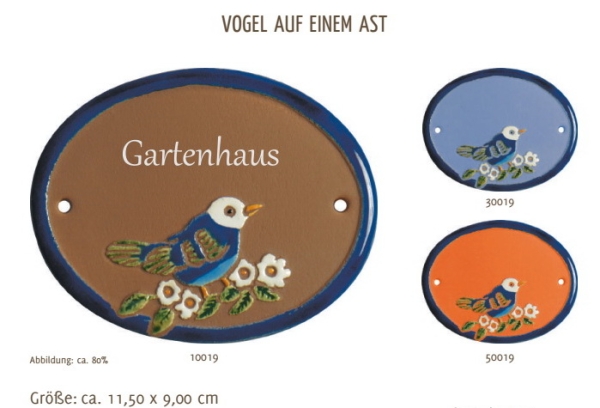 Keramik-Türschild – Lasergravur – 11,5 x 9 cm – Farb- und Schriftauswahl – Vogel auf einem Ast