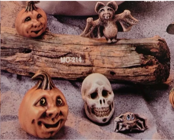 MAYCO–Gießform – neu – Halloween-Figuren im 5er-Set – bis 8 cm hoch