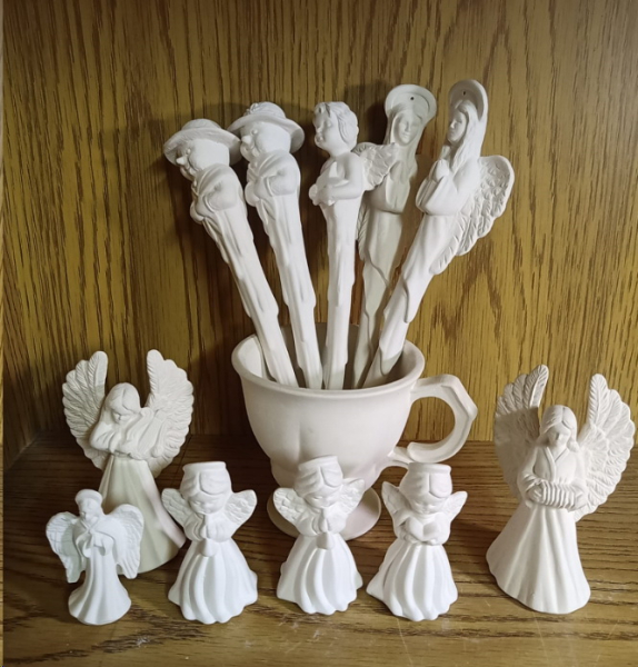 Sparpaket 139 – Engel und Zapfen – 11 Teile – 6 bis 21 cm hoch – ohne Tasse – Schrühware – Sonderangebot