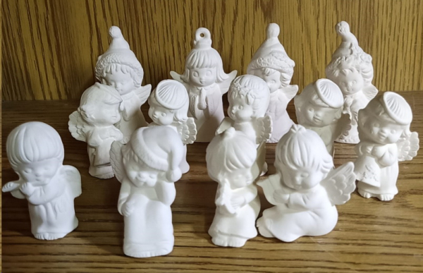 Sparpaket 141 – kleine Engel – 13 Teile – 5 bis 8,5 cm hoch – Schrühware – Sonderangebot