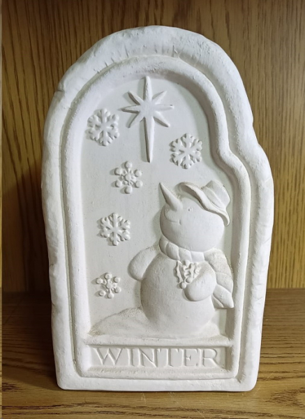 Winterszene mit Schneemann – 13 x 6 x 21 cm  – Schrühware  – Sonderangebot