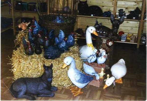 Große stehende Gans mit geradem Kopf – 45 cm hoch – Schrühware