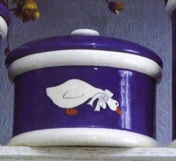 Vorratsdose – 15 cm hoch - 17,5 cm Durchmesser - Schrühware