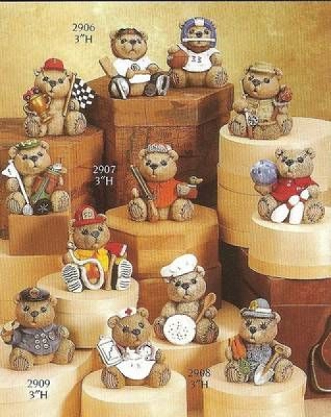 Sport- und Berufsteddys im 12er-Set – je ca. 10 cm hoch – Schrühware