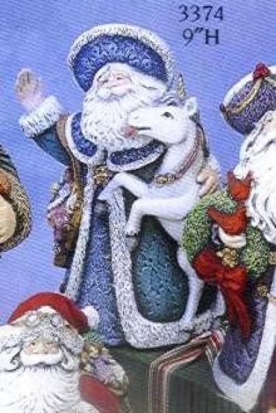 Santa mit Einhorn – 23 cm hoch – Schrühware