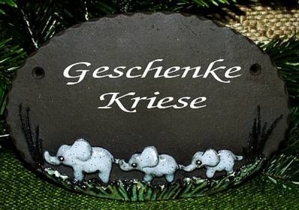 Töpfer-Türschild – Elefanten-Familie – drei Elefanten – 19,5 x 13 cm – Reliefbild – aufwändige Handarbeit