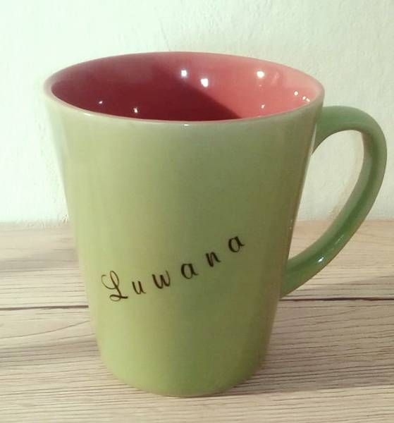 Keramik-Tasse - Becher – ohne Motiv – grün / orange – mit Wunschtext