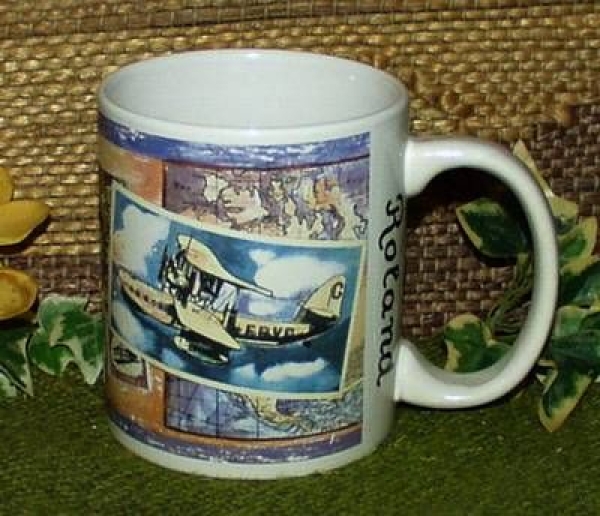 Keramik-Tasse  - Becher mit Wunschname – 1 Rundum-Motiv – Segelflugzeuge