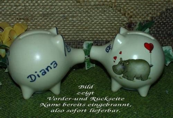 Sparschwein mit Stopfen – 10 x 8,5 x 8,5 cm - Nilpferdmotiv – fester Name: Diana