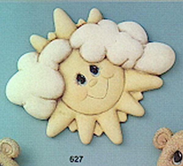 Sonne und Wolken für die Wand –  21,6 x 26 cm – Schrühware