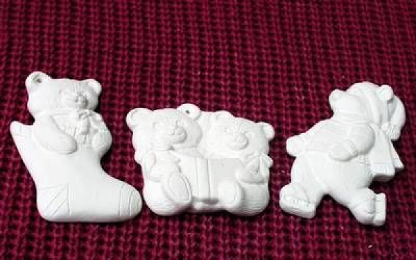 Teddy-Magnete / Ornamente im 3er-Set – je 5 x 5 cm – Schrühware