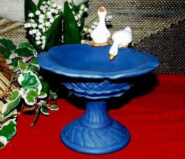 SCIOTO-Gießform - neu – Schale mit Fuß - Vogeltränke (ohne Gänse) – 16,5 cm Ø – 13 cm hoch – USA