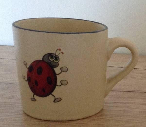 Keramik-Tasse - Becher mit Wunschtext – Motiv: 2 x Marienkäfer