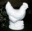 Huhn - Henne - 15 cm hoch - Schrühware