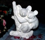 Koalabär mit Kind - 13,2 cm hoch - Schrühware