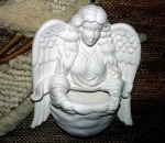 Weihwasserbehälter – Engel-Wandpflanzer – 23 cm hoch – Schrühware