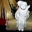 Regal-Indianerjunge –  20 cm hoch - Schrühware – Restbestand