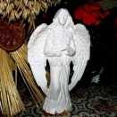 Stehender Indianerengel - 28 cm hoch -  Bisque
