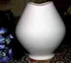 große ovale Vase – 20 cm hoch – Schrühware