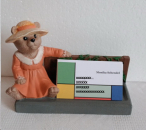 Teddy-Visitenkartenhalter – 16 x 6,3 x 10,5 cm – Handarbeit aus Keramik – Unikat