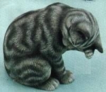 Katze - sich putzend – Schrühware
