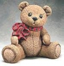 Sitzender Teddy mit Schleife – extragroß – 33 cm hoch – Schrühware