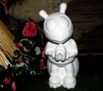 Ameise mit betenden Händen – 20 cm hoch – Schrühware