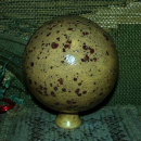 Rosenkugel aus Keramik – 17 cm Ø – 17 cm hoch – wetterfest glasiert mit Kristallglasur – Handarbeit – Unikat