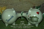 Sparschwein mit Stopfen – 10 x 8,5 x 8,5 cm - Nilpferdmotiv – fester Name: Dennis