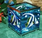 Metall-Windlicht - bunte Glaseinsätze – verspiegelt – Meeresfische – 8 x 8 x 8 cm – gute Verarbeitung