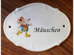 Porzellan-Türschild – Maus – 11,2 x 8,5 cm – Text: max. 3 Zeilen mit 6, 5 und 4 Buchstaben – Handarbeit – Unikat