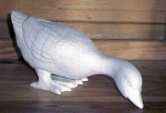 Fressende Gans – 30 cm lang – Schrühware