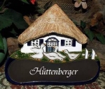 Keramik-Türschild – Haus mit Gänsen und aufgesetztem Dach – 22,5 x 19 cm – Schriftfeld braun – Handarbeit